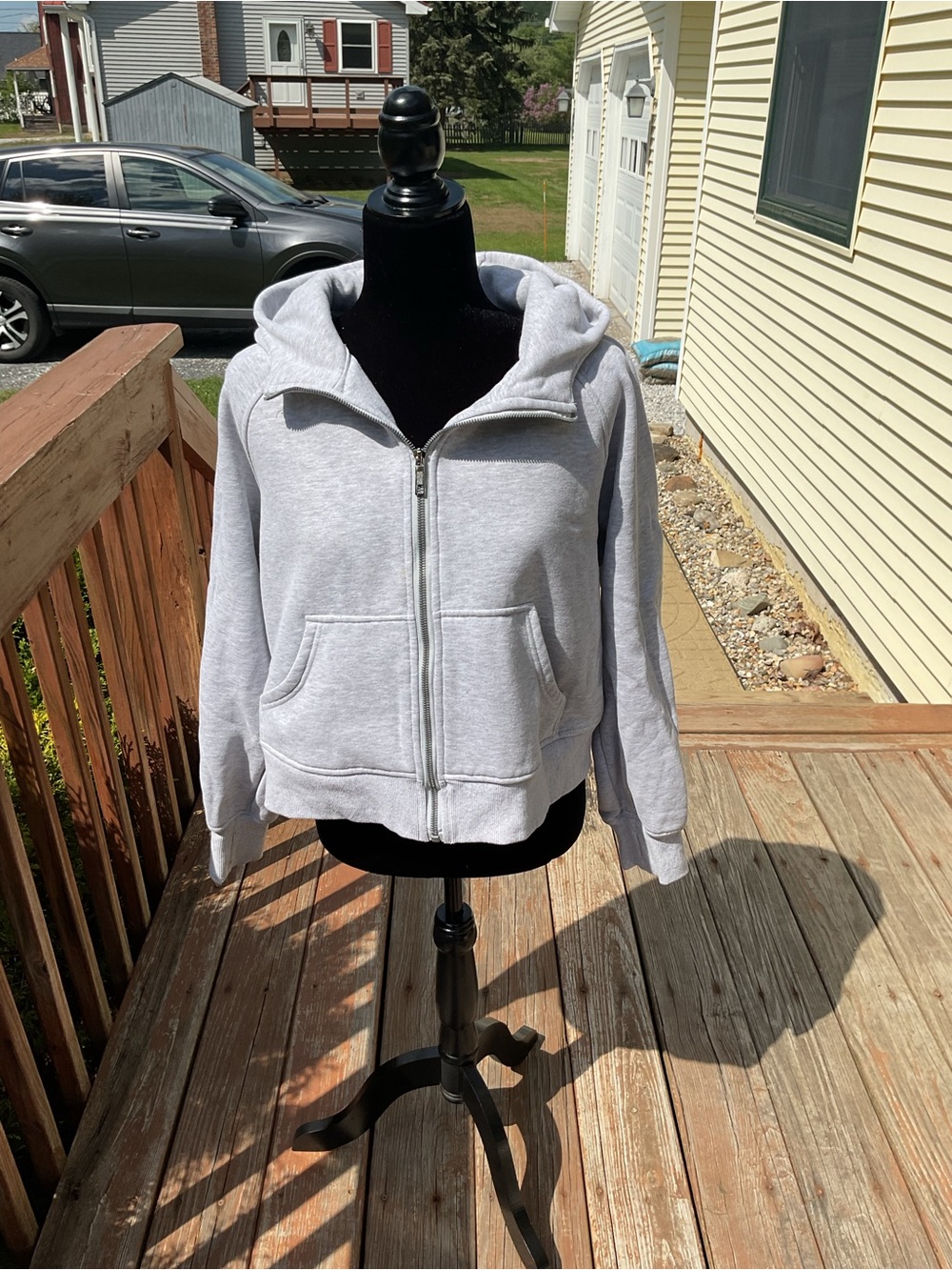 Light Gray Zip-Up Hooded slightly cropped Sweatshirt
